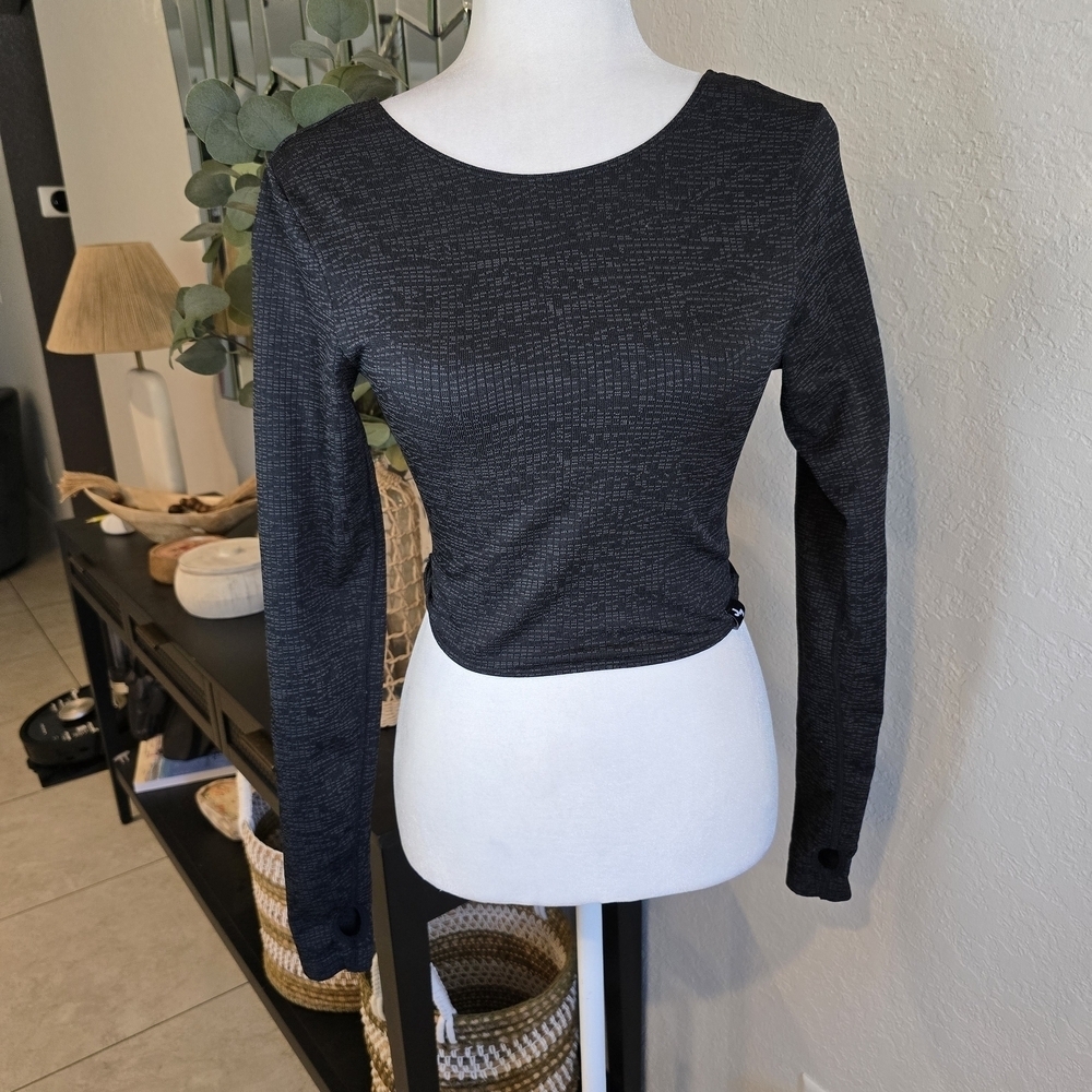 JoyLab Women's Athletic Charcoal Crop Top Long Sleeves Open Back S